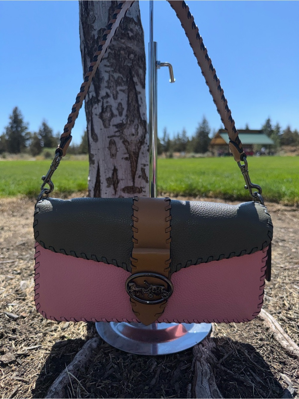 COACH Georgie Colorblock Leather Shoulder Bag with Whipstitch Trim EUC - Picture 3 of 8